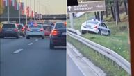 Holivudska potera na auto-putu kod Arene: Policija pod rotacijam juri automobil, vozilo MUP "preskače" bankinu