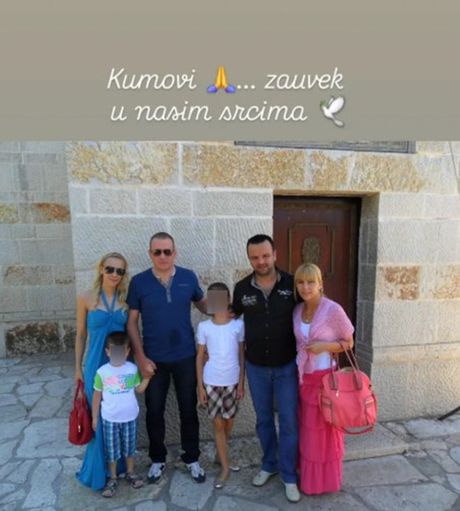Pevač Saša Katančić Pevač Saša Katančić