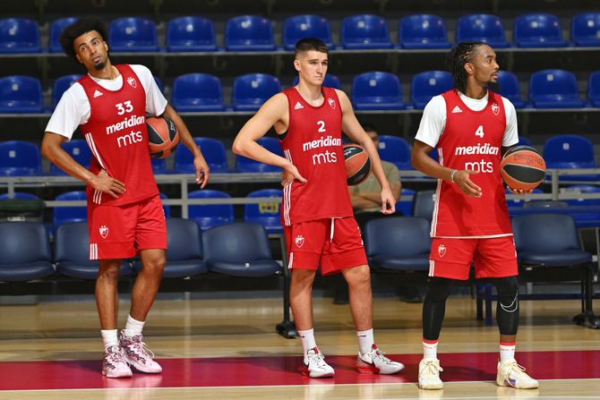 Džordan Nvora, Stefan Miljenović i Devonte Grejem - KK Crvena zvezda