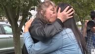 Država je otela od roditelja i dala na usvajanje: Ćerka (41) najzad upoznala majku, prvi susret je dirljiv
