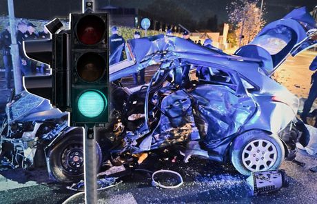 Novi Beograd, saobraćajna nesreća, Bulevar heroja s Košara, Omladinskih brigada, semafor Novi Beograd, saobraćajna nesreća, Bulevar heroja s Košara, Omladinskih brigada, semafor