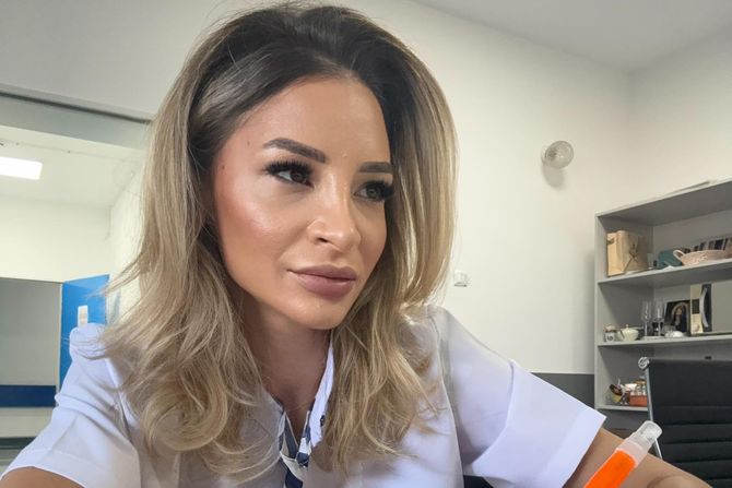 Stefania Szabo Stefania Szabo