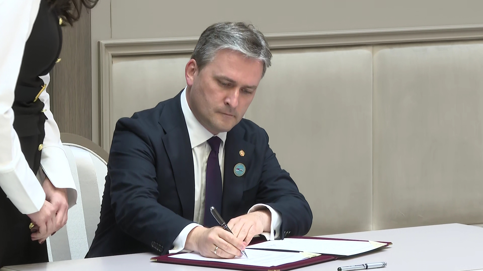 JTOK: Ministar Selaković optužen za zloupotrebu položaja zbog afera "Generalštab", na optužnici i direktori