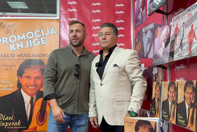 Halid Muslimović Halid Muslimović