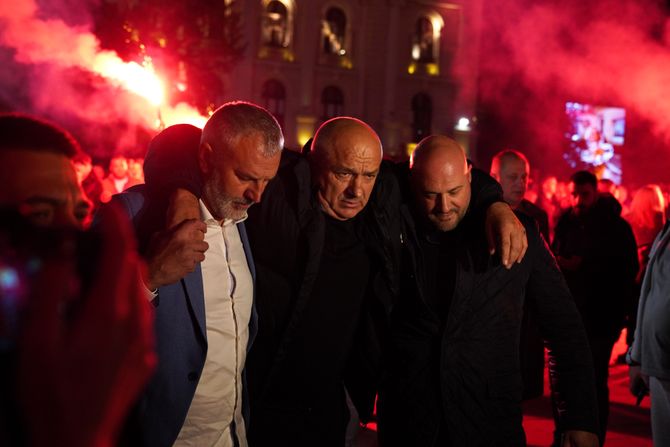 Milan Bogdanović Milan Bogdanović