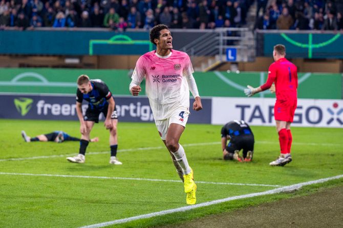 Paderborn - Bajer Leverkuzen Paderborn - Bajer Leverkuzen