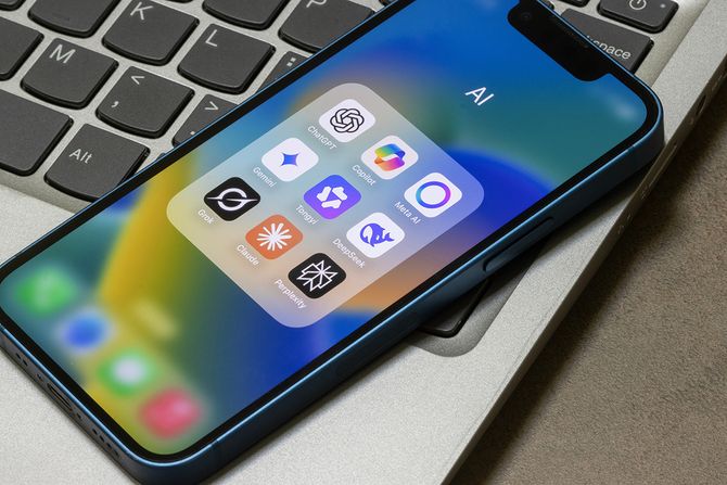 ChatGPT, Claude, Gemini