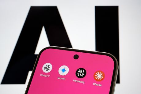 ChatGPT, Claude, Gemini ChatGPT, Claude, Gemini