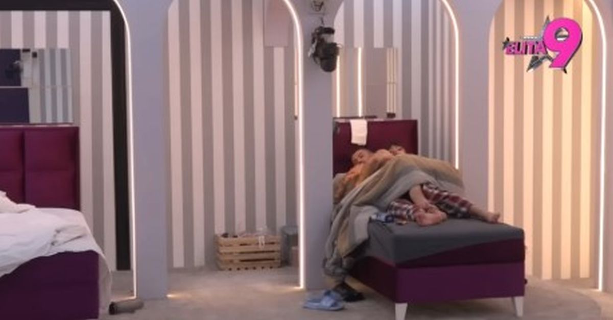 Asmin završio u krevetu sa Miljanom Kulić: Nakon raskida sa Stanijom se opustio, ona ga čvrsto grli