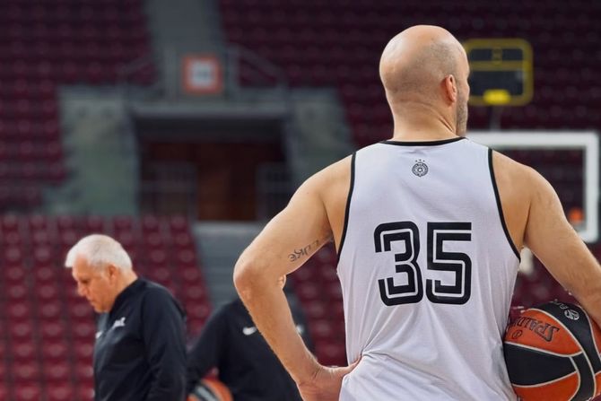 Nik Kalates, Željko Obradović Nik Kalates, Željko Obradović