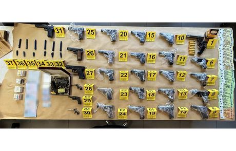 krijumčarenje ljudi, oružje