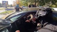 Ovo je snimak hapšenja Miše Bačulova u Novom Sadu: Policija mu presrela automobil