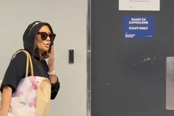 Ana Nikolić Ana Nikolić