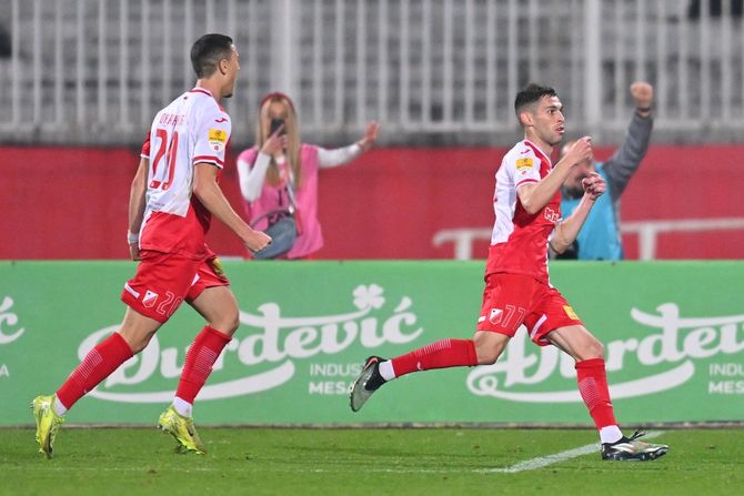 FK Vojvodina, FK Crvena zvezda, Superliga Srbije FK Vojvodina, FK Crvena zvezda, Superliga Srbije