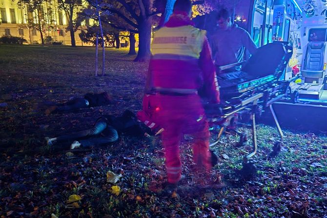 dve devojke bez svesti nadjene na Kalemegdanu dve devojke bez svesti nadjene na Kalemegdanu