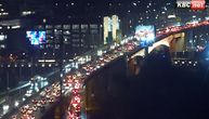 Nedelja veče, a u Beogradu nema gde igla da padne: Haos na Gazeli, ali i na prilazima centru, sve mili