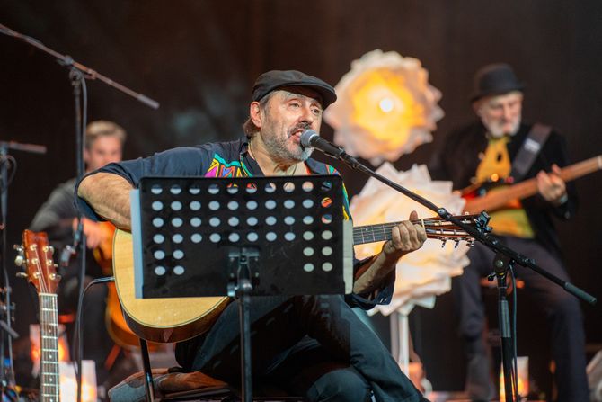 Trosatni unplugged nastup Zabranjenog pušenja oduševio publiku u punoj mts Dvorani