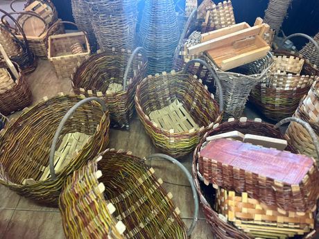 Milan Pavić, Gorjani, Užice, korpe od pruća