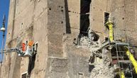 Urušila se kula u Rimu u blizini Koloseuma: Ljudi ostali zatrpani pod ruševinama