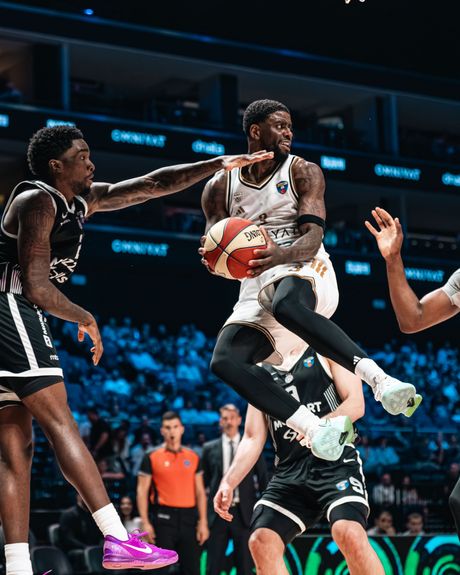 KK Dubai - KK Partizan