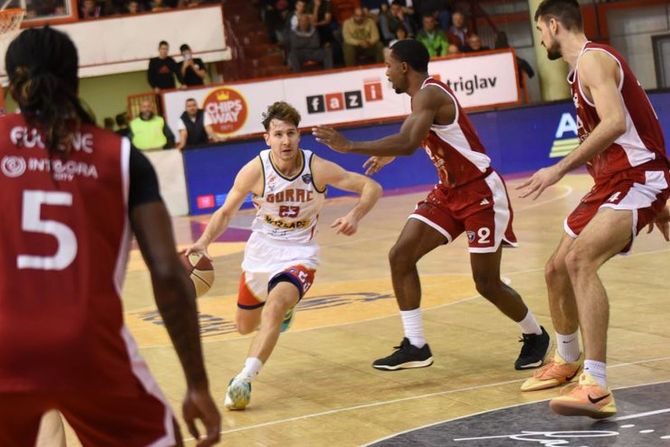 KK Borac Čačak KK FMP