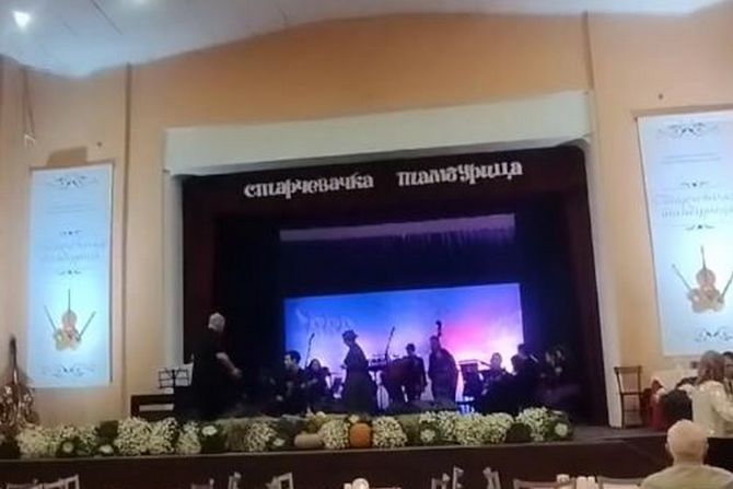 Starcevacka tamburica