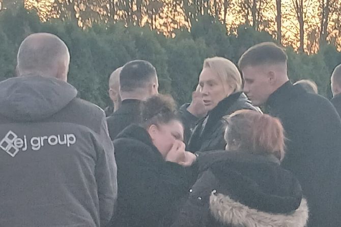 Lepa Brena, sahrana, Ljubiša Marković Frenki