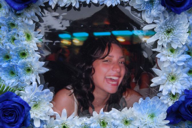 Merideth Kerchner,  Meredit Kerčer