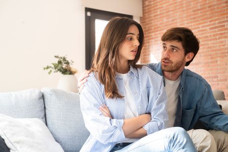 ljubav, ljubavna priča, partner, dečko i devojka, svađa