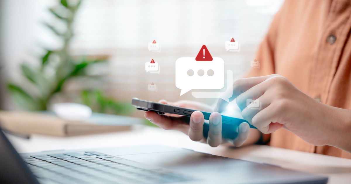 MILIJARDE NESTAJU U PAR KLIKOVA: Društvene mreže postale “zlatna koka