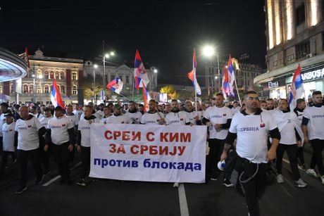 Beograd, skup , doček Srba sa KiM