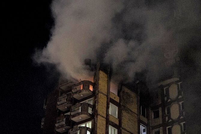 Bosna BIH Tuzla Dom penzionera požar