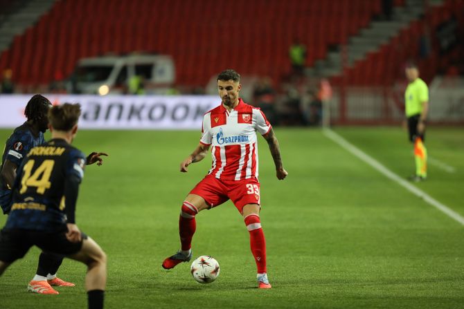 FK Crvena zvezda - FK Lil