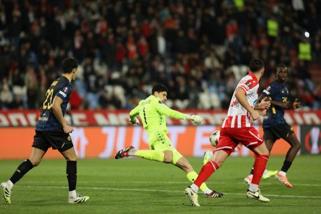 FK Crvena zvezda - FK Lil