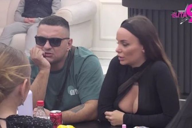 Teodora Delić, Bebica