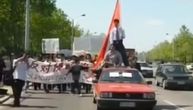 Dan kada su Kinezi protestovali u Beogradu: Povod je bio tragičan i tužan
