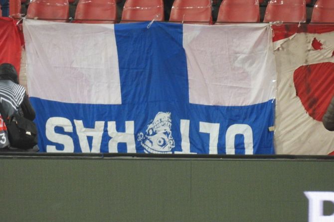 FK Olimpik Marselj, zastava