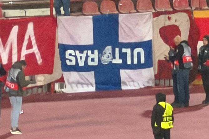 FK Olimpik Marselj, zastava