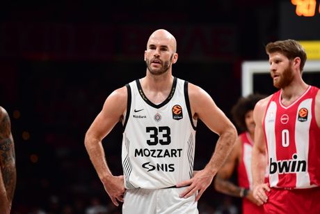 KK Partizan KK Olimpijakos - Nik Kalates