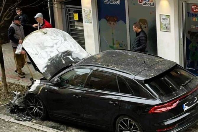 Zapaljen automobil, Čačak