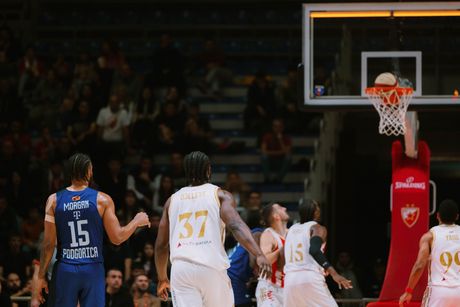 KK Crvena zvezda - KK Budućnost