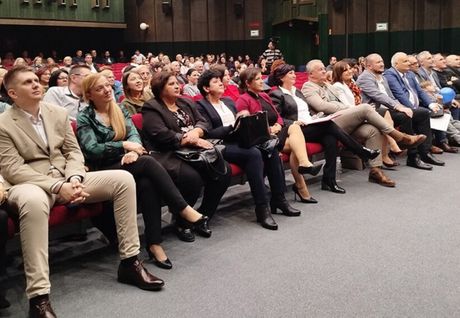 Osnovna škola u Kladovu proslavila značajan jubilej