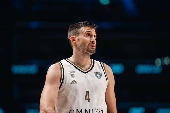 Aleksa Avramović - KK Dubai