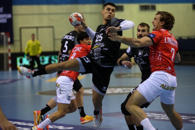 RK Partizan - RK Ademar Leon