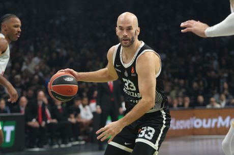 KK Partizan - Monako