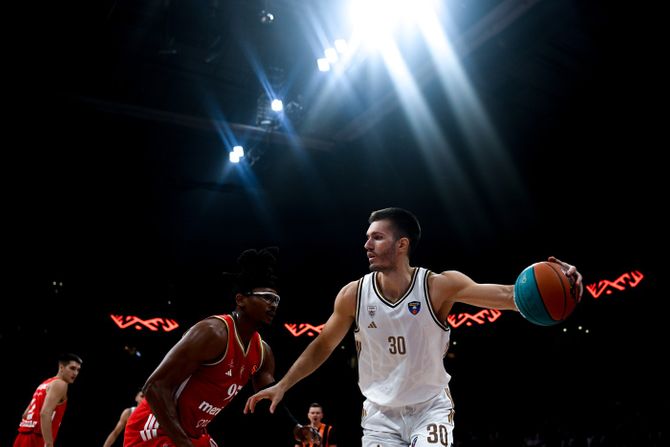 Filip Petrušev, KK Crvena zvezda, Čima Moneke, KK Dubai