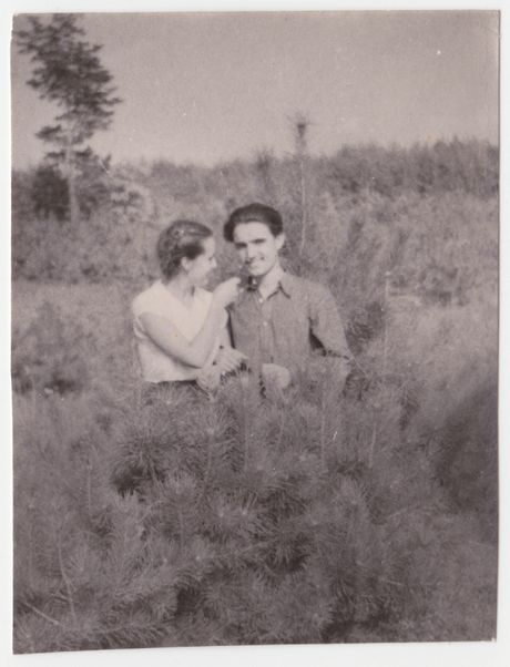 Stara fotografija, ljubavni par, iustracija