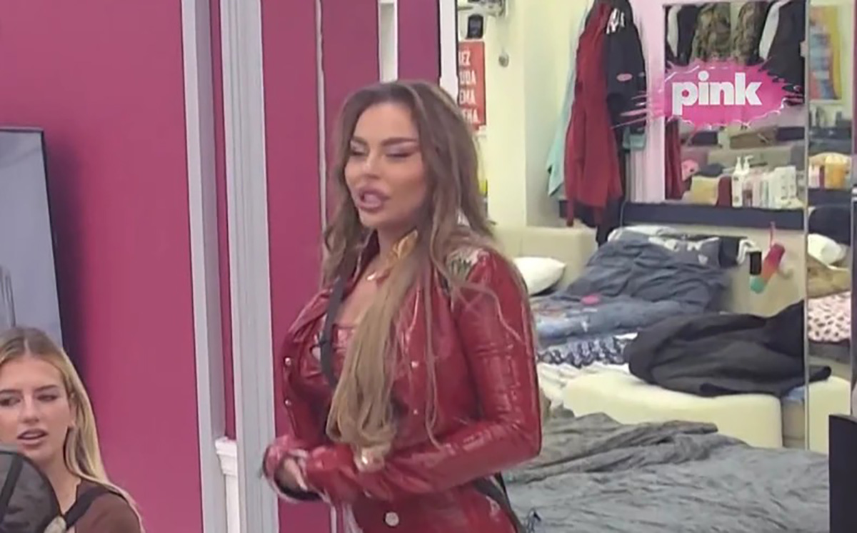 Sofija Janićijević ušla u Elitu i odmah napravila haos: Aneli je dočekala naoštrena "Jesi popravila zubiće?"