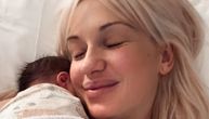 Porodila se Anja Mit! Oglasila se glumica i objavila sliku sa bebom: Evo koje ime je dala nasledniku