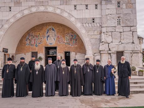 mitropolit Joanikije, Gruzijska pravoslavna crkva, Hram Hristovog vaskrsenja Podgorica